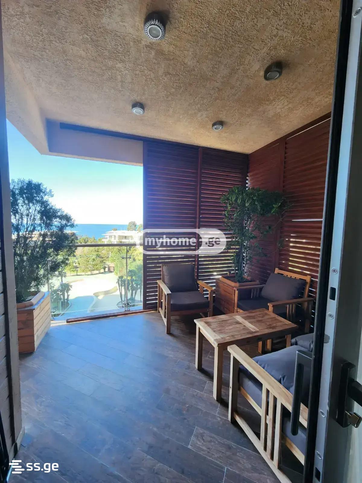2 Room Flat Daily Rent. Chaqvi view 4