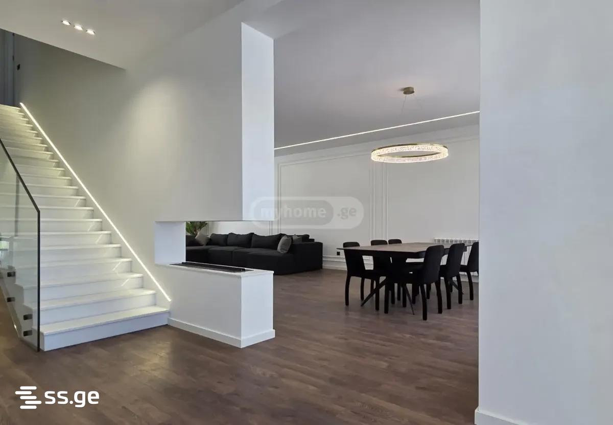 7 Room Private House For Sale view 15