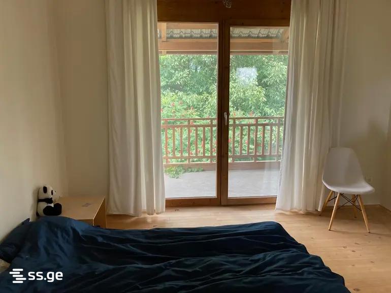 6 Room Private House For Sale view 4