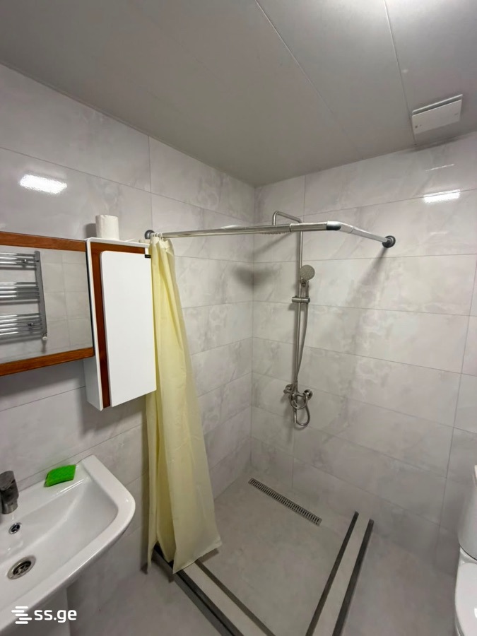 3 Room Flat For Rent. Digomi view 7