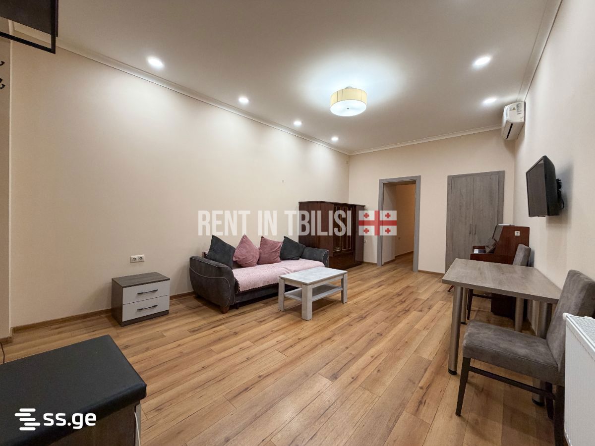 2 room Flat For Rent. Sololaki - Mehr