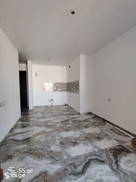 2 Room Flat For Sale view 3
