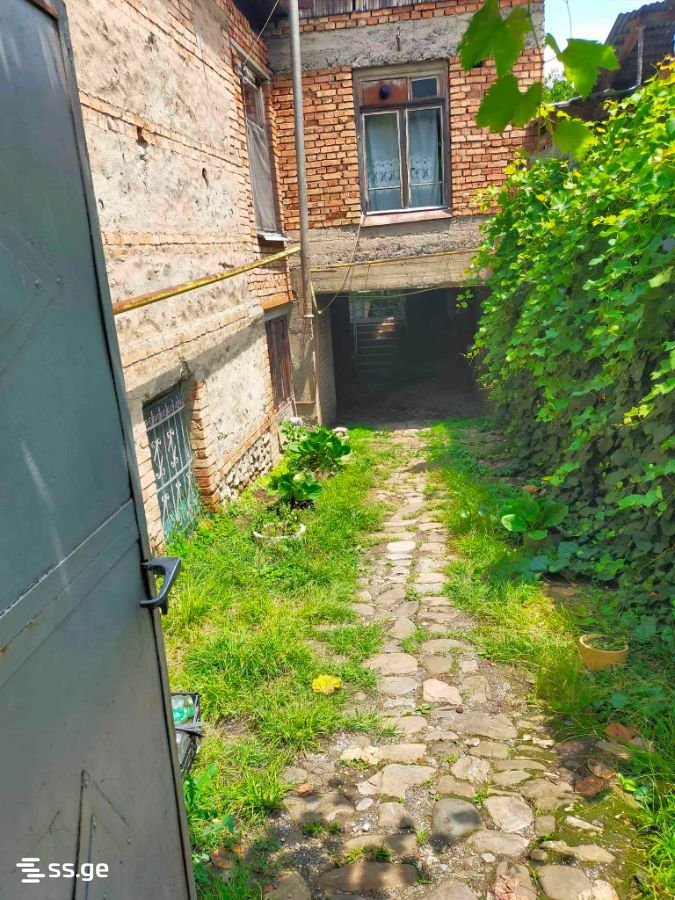 12 Room Private House For Sale view 6