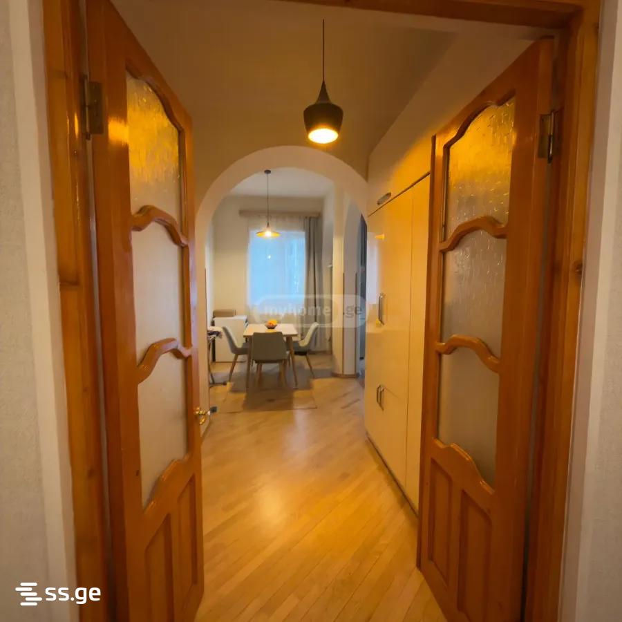 3 Room Flat For Sale view 5