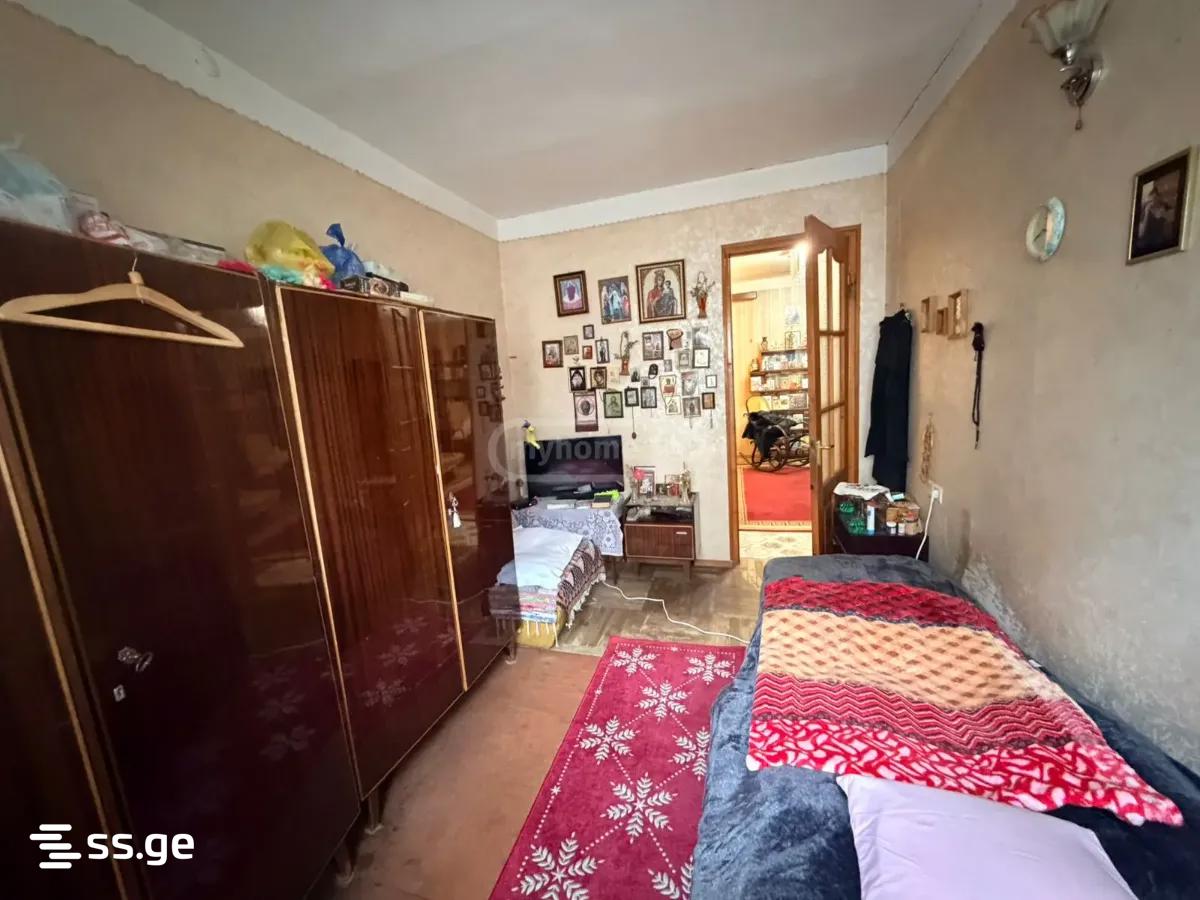 4 Room Flat For Sale view 6