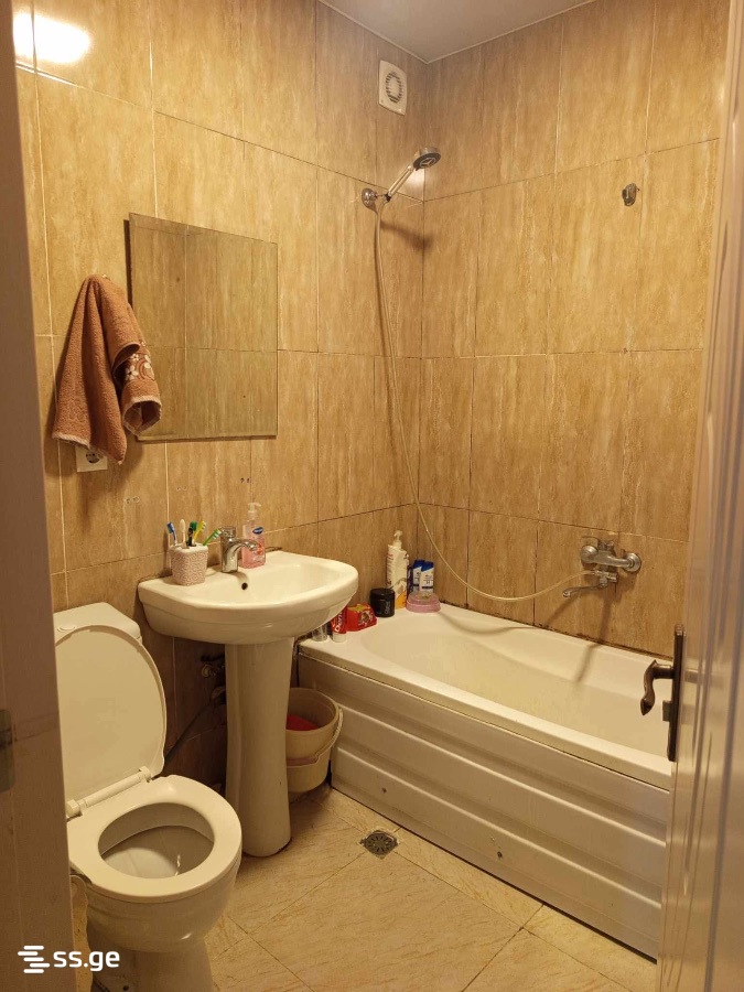 2 Room Flat For Sale view 3