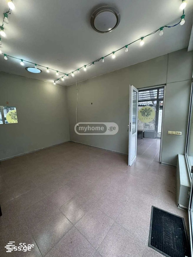 Commercial Space For Sale. Mukhiani view 5