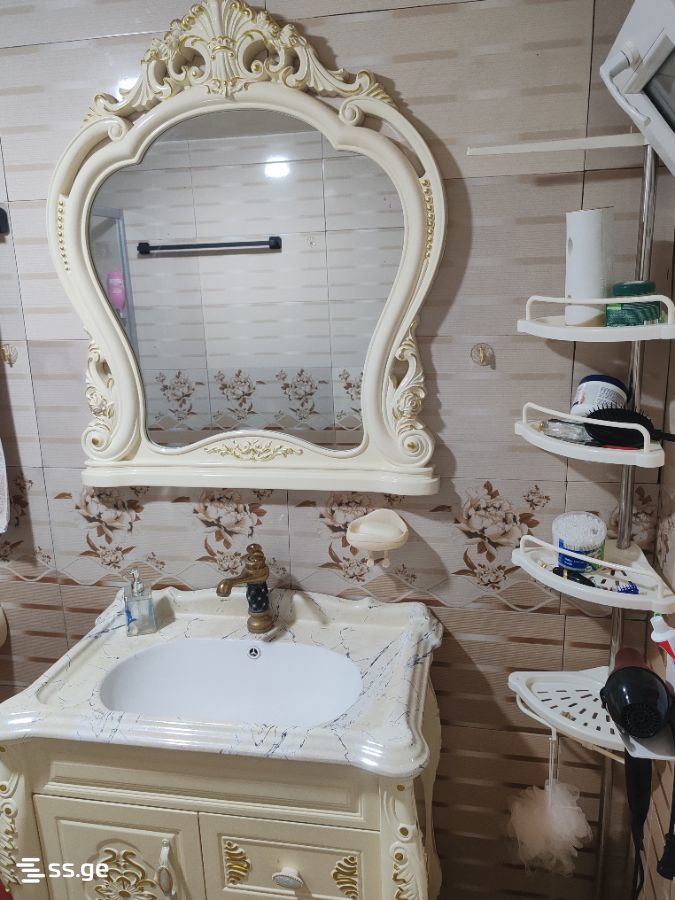 9 Room Private House For Sale view 4
