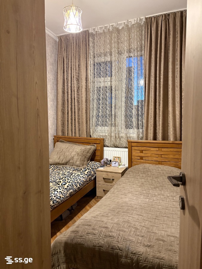 3 Room Flat For Sale view 7