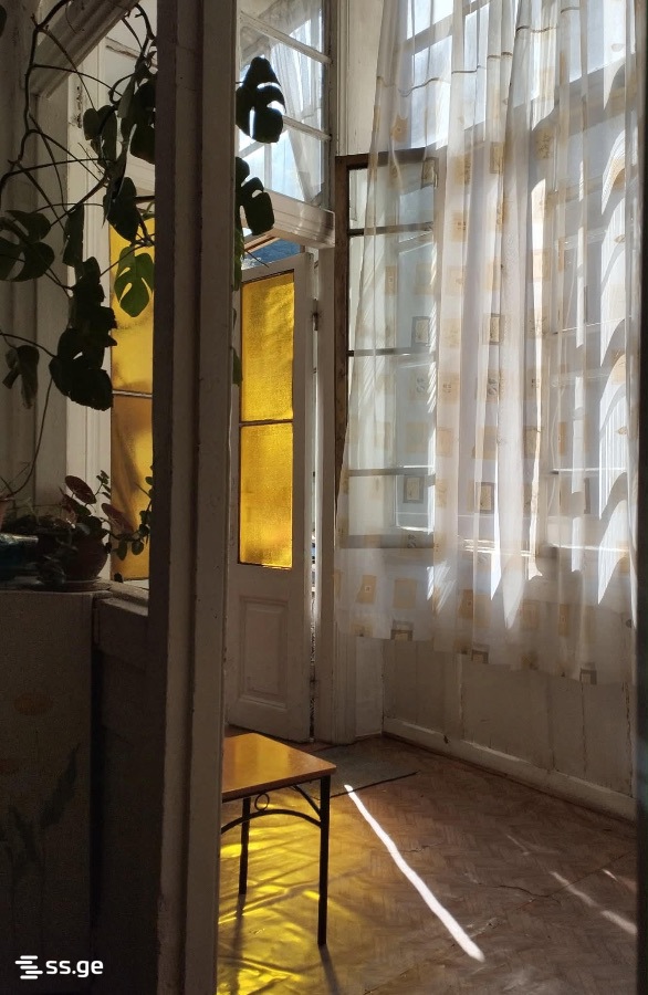 3 Room Flat For Sale view 4