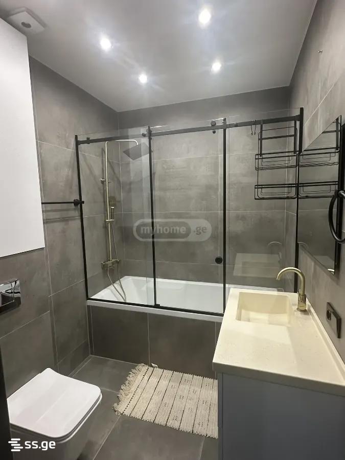 3 Room Flat For Sale view 9
