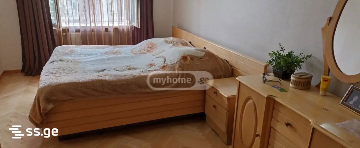 4 Room Flat For Rent. Digomi view 6