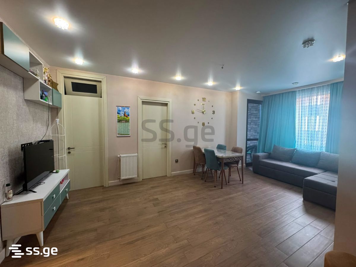 4-Room Apartment For Sale In Batumi, Tsminda Evdemoz Pirveli (Diasamize) St, 48 view 15