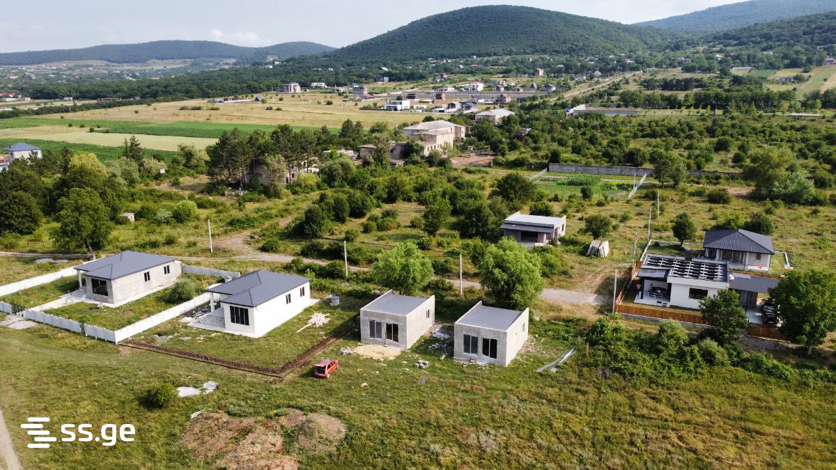 4 Room Summer Cottage For Sale view 1
