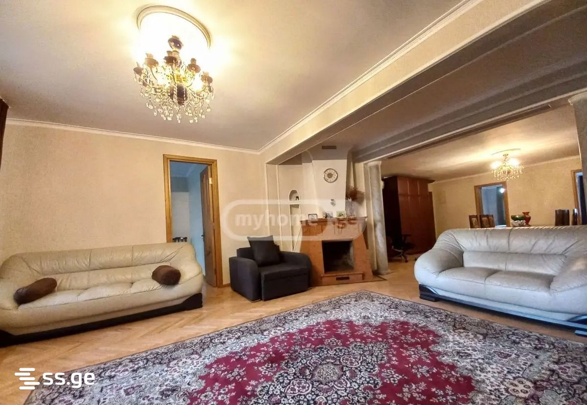 4 Room Flat For Rent. Digomi view 1