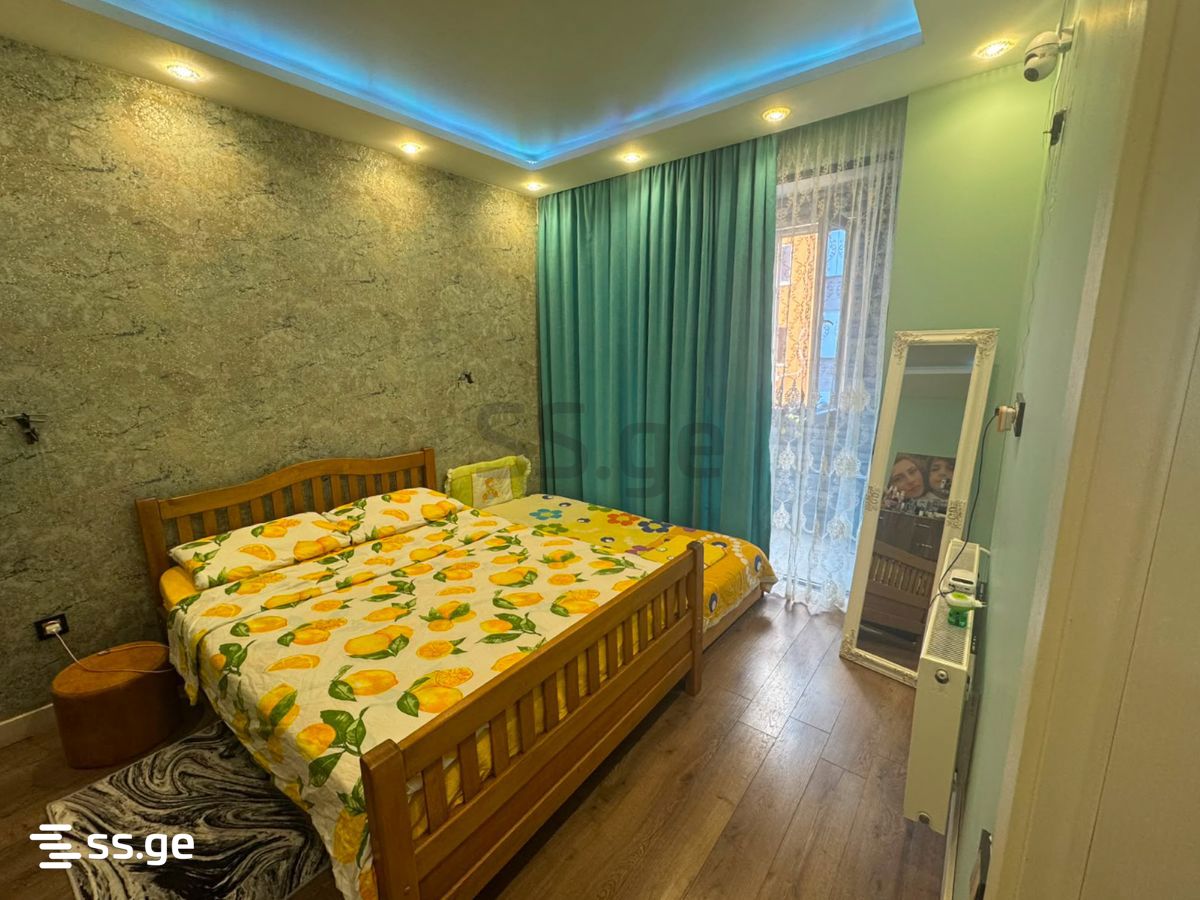 4-Room Apartment For Sale In Batumi, Tsminda Evdemoz Pirveli (Diasamize) St, 48 view 19