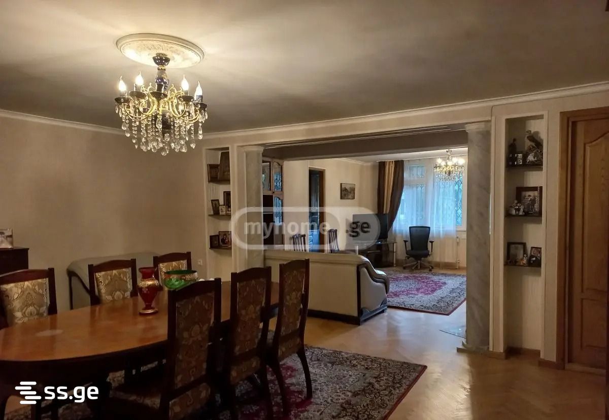 4 Room Flat For Rent. Digomi view 3