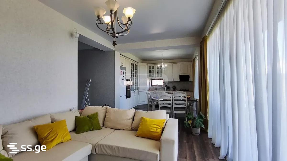 5 Room Private House For Sale view 7