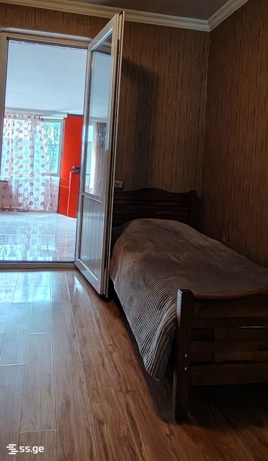 1 Room Private House For Rent. Borjomi view 4