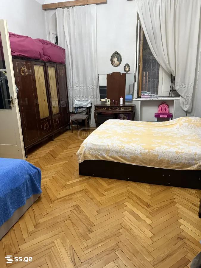 4 Room Flat For Sale view 6