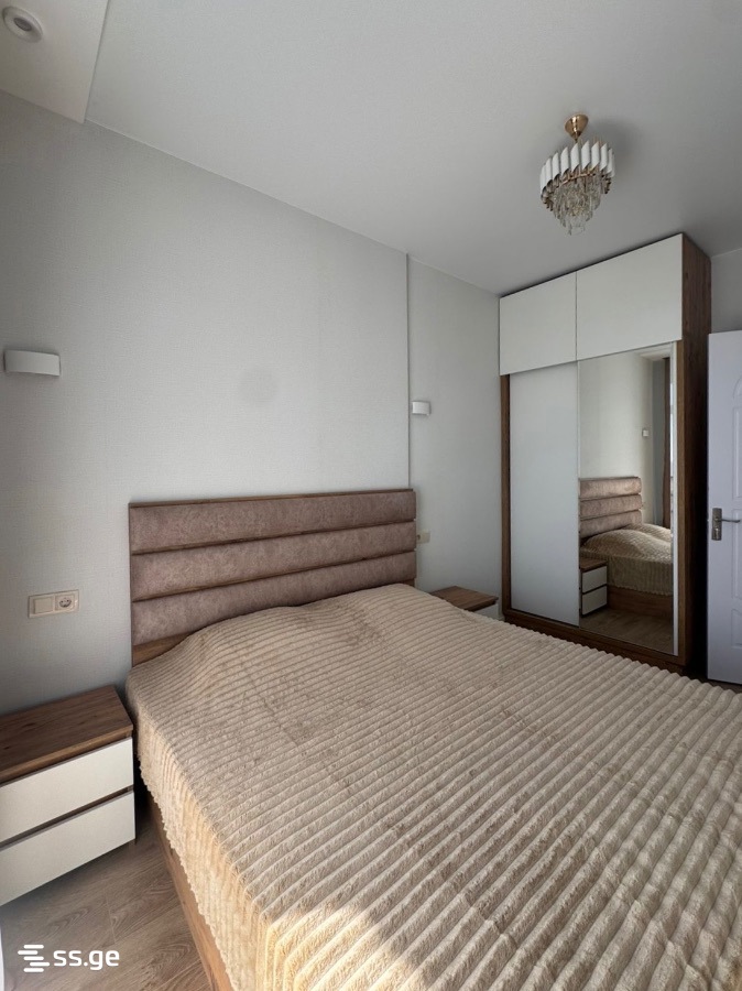 2 room Flat For Rent. Batumi - Mehr