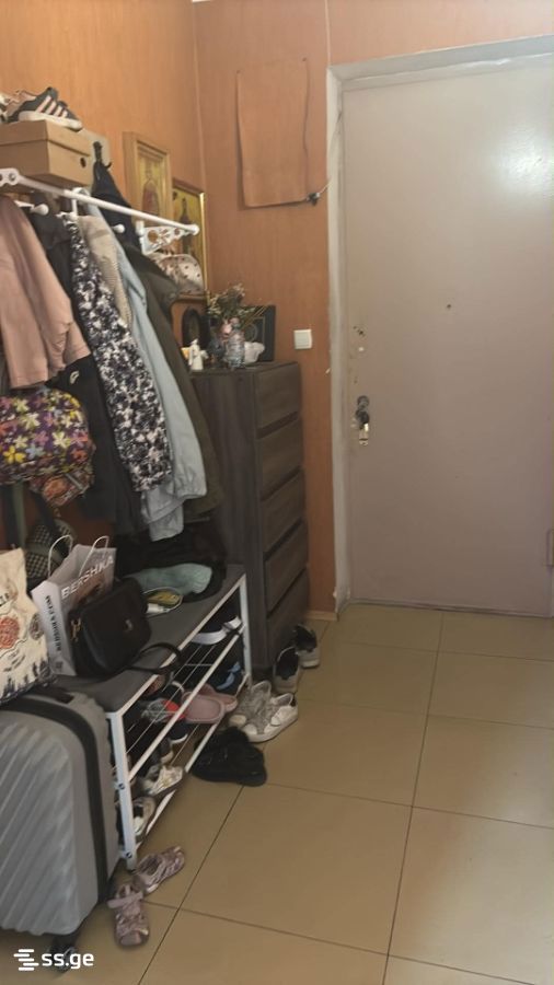 2 room Flat For Sale. Isani - Widok 3