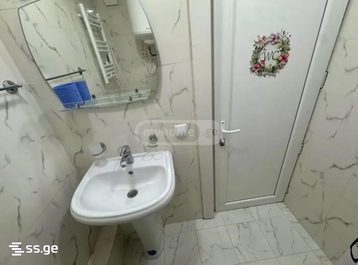 1 room Flat For Sale. Saburtalo - Widok 3
