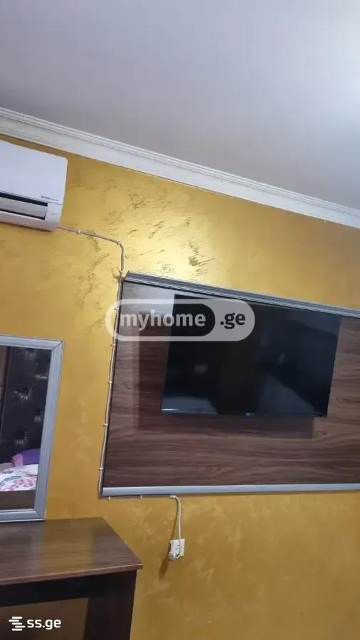 3 room Flat For Sale. Batumi - Aanzicht 4