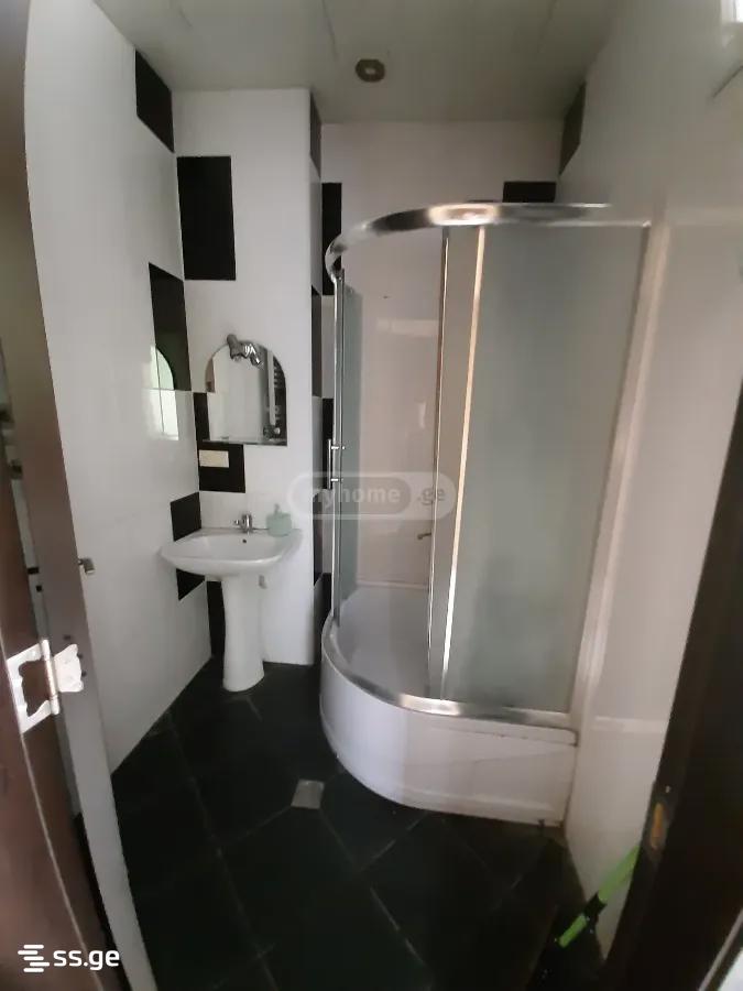 4 room Flat For Rent. Sanzona - Bild 6