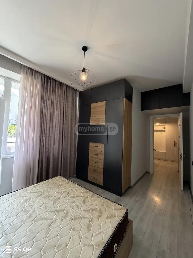 2 room Flat For Rent. Vake - Altro