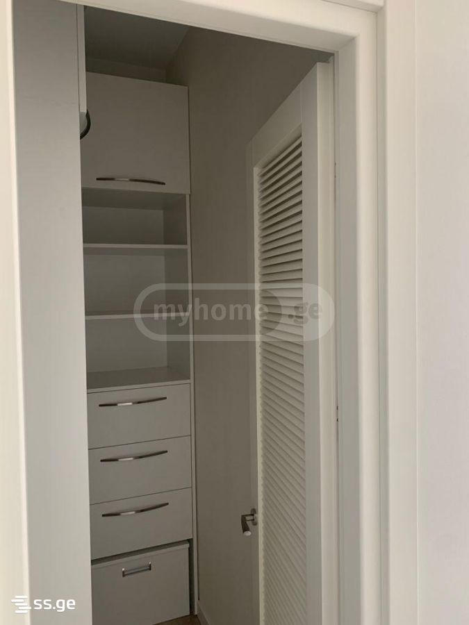 2 room Flat For Rent. Saburtalo - Altro