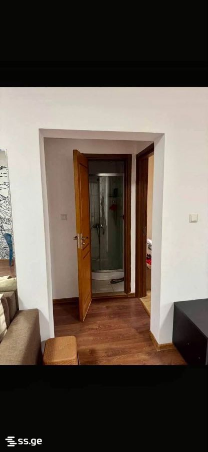3 room Flat For Sale. Varketili - Więcej