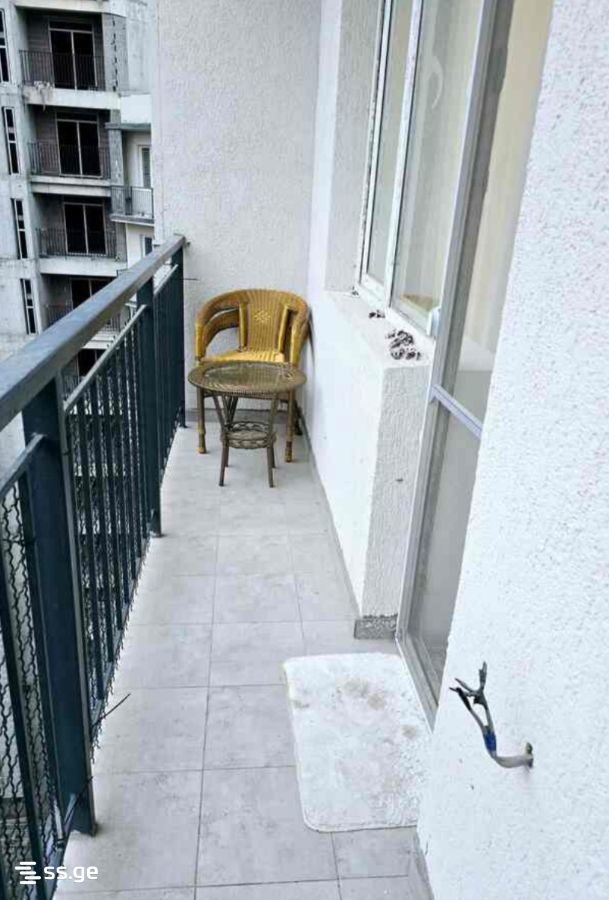 2 room Flat For Sale. Digomi - Więcej