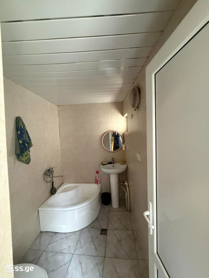 3 room Private House For Rent. Chugureti - Meer