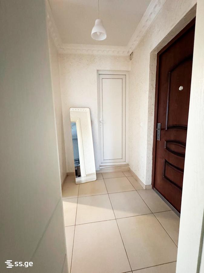 3 room Flat For Rent. Batumi - Vista 3
