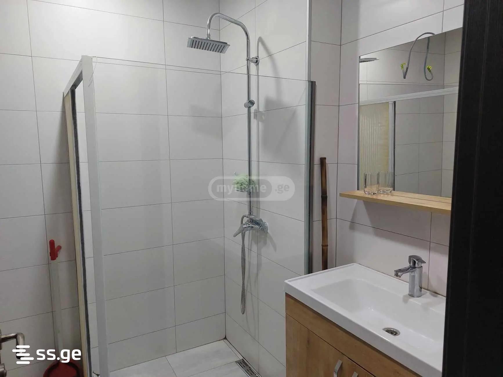 2 room Flat For Rent. Vake - Bild 5