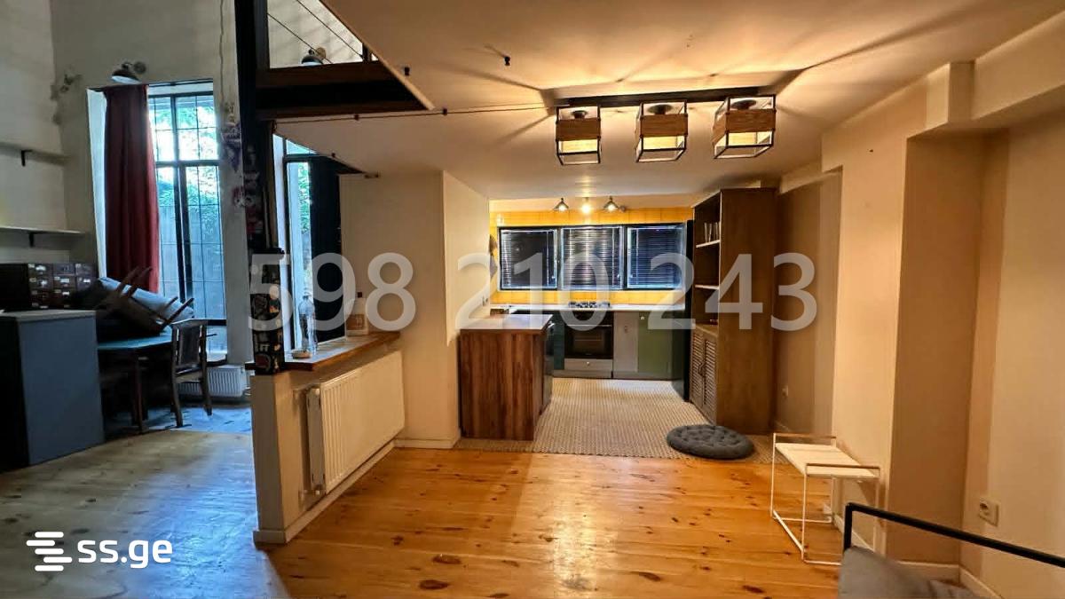3 room Private House For Rent. Vake - Aanzicht 4
