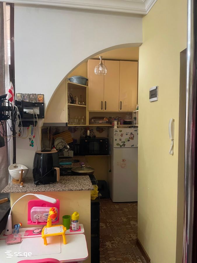 2 room Flat For Sale. Batumi - Ansicht 4