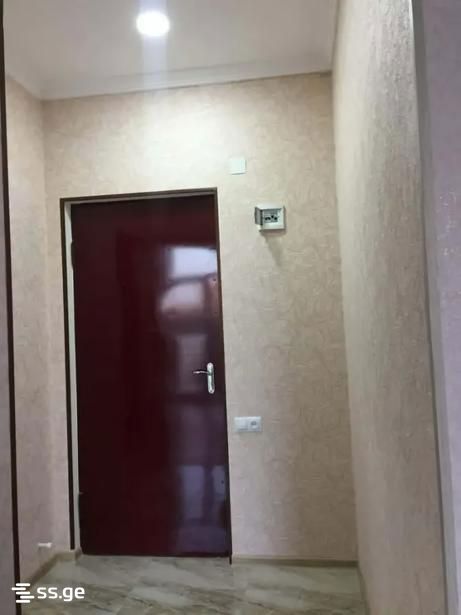 2 room Flat For Sale. Varketili - Więcej