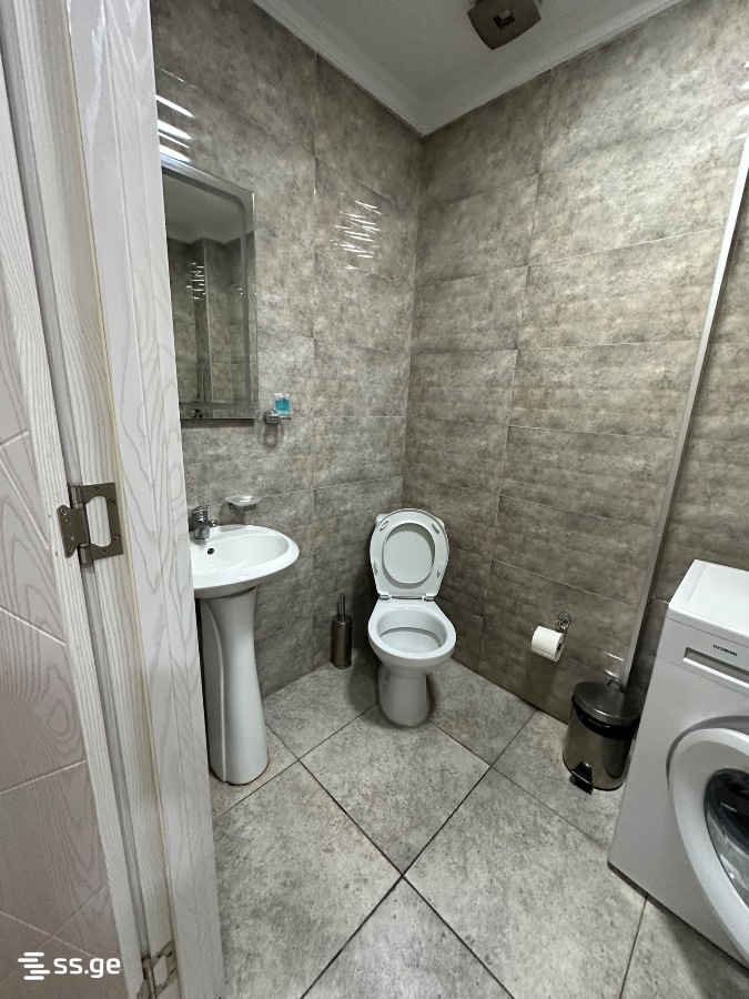 1 room Flat For Sale. Batumi - Aanzicht 6
