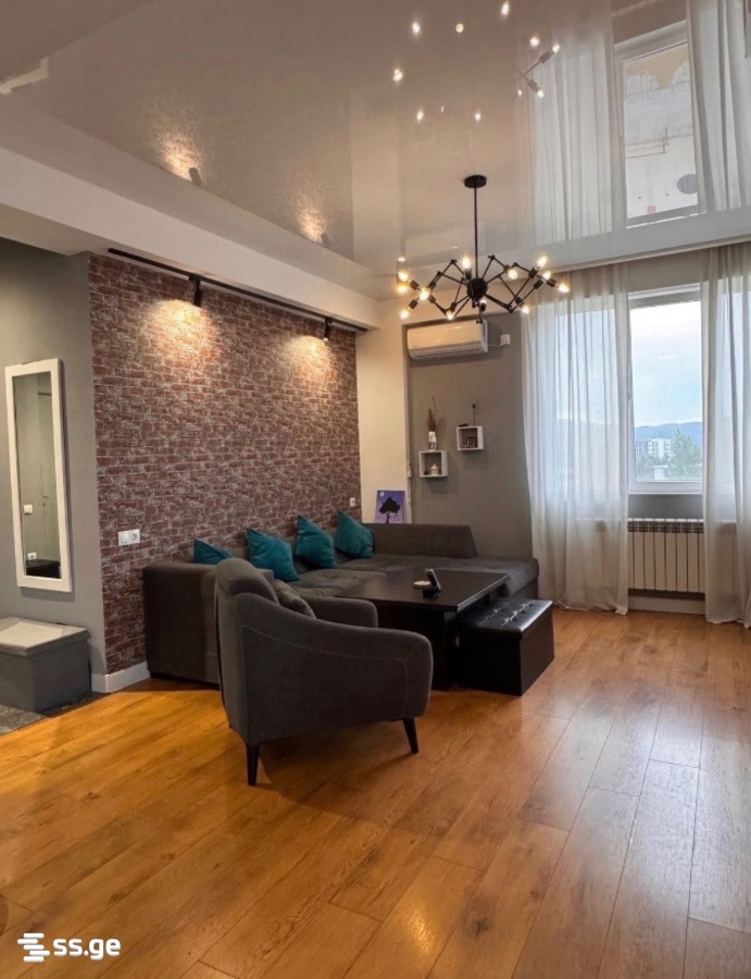 4 room Flat Daily rent. Batumi - Aanzicht 3