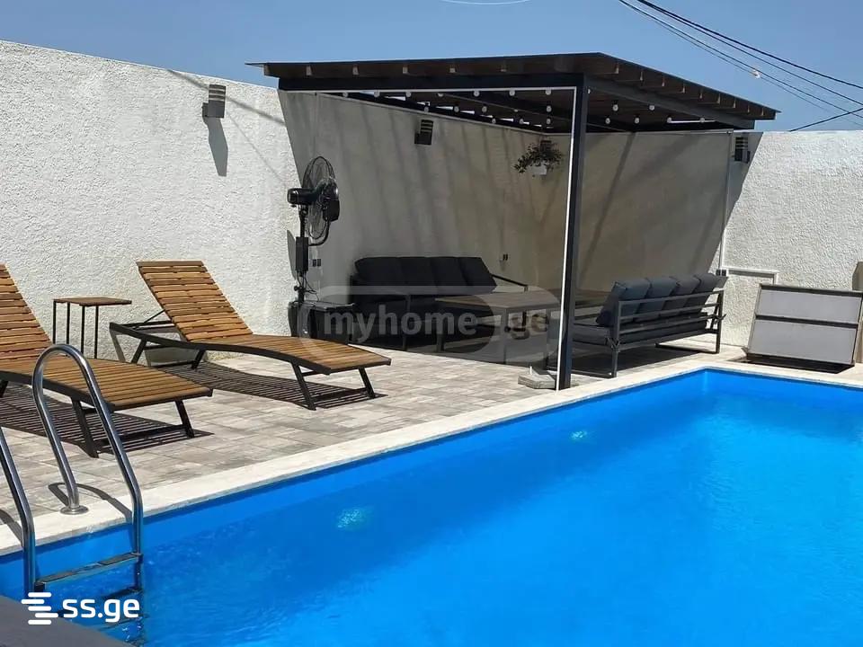 10 room Private House For Sale. Didi digomi - Aanzicht 4