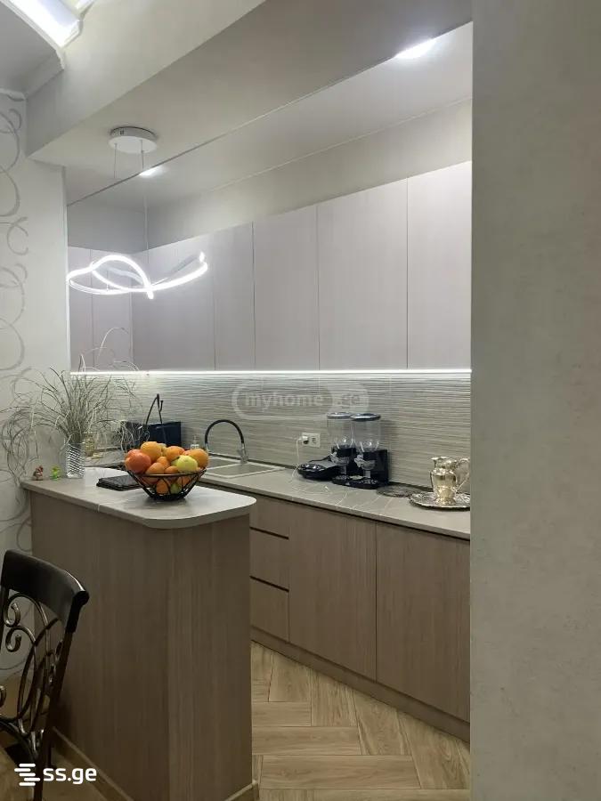 3 room Flat For Rent. Saburtalo - Meer