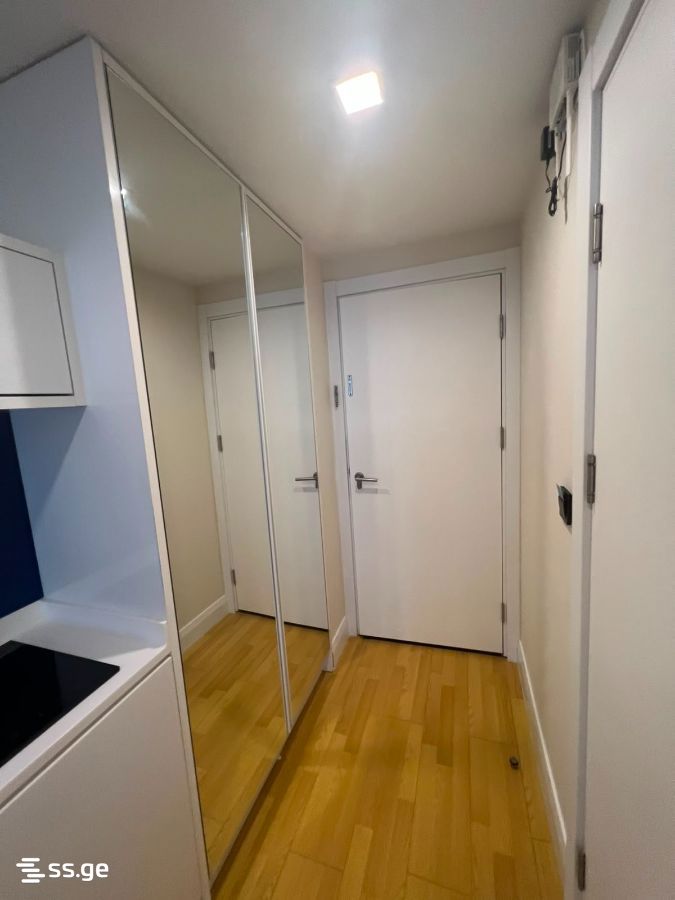 1 room Flat For Sale. Batumi - Aanzicht 3