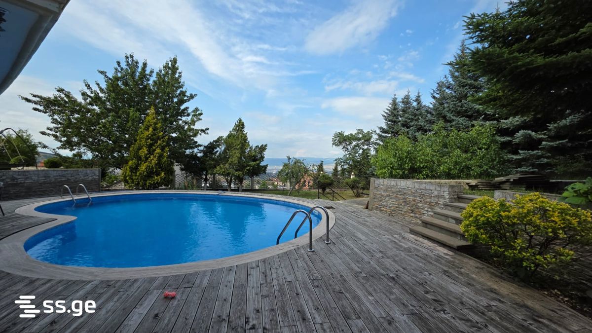 8 Room Summer Cottage For Sale view 1