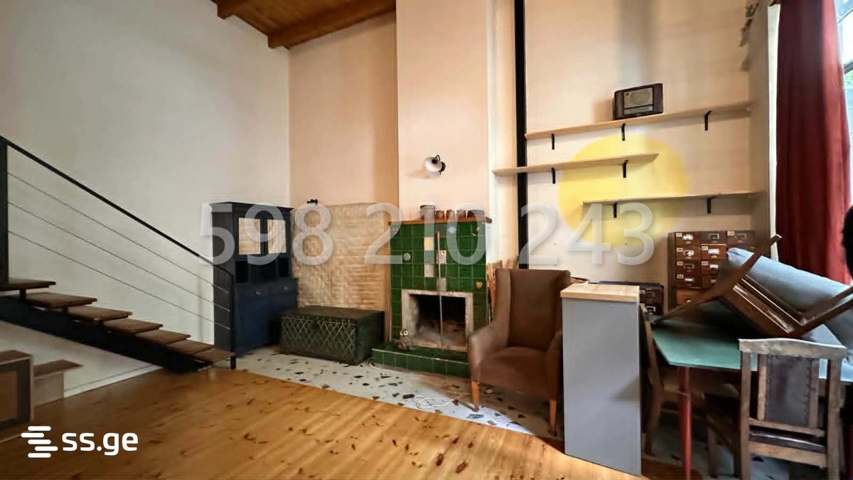 3 room Private House For Rent. Vake - Aanzicht 5