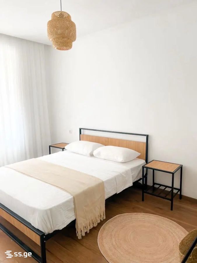 3 room Flat For Rent. Vake - Fler