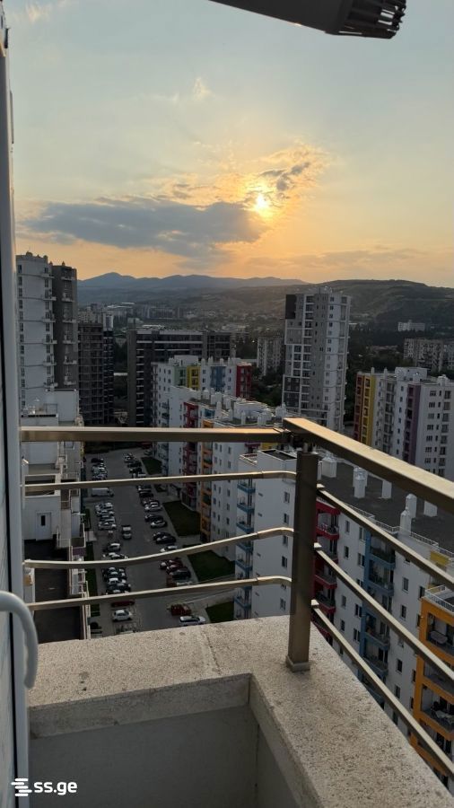 2 room Flat For Rent. Digomi - Więcej