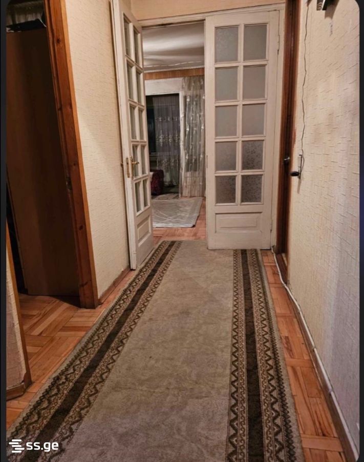 3 room Flat For Rent. Isani - Widok 3