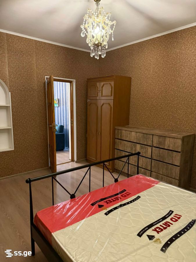 3 room Private House For Rent. Chugureti - Aanzicht 3